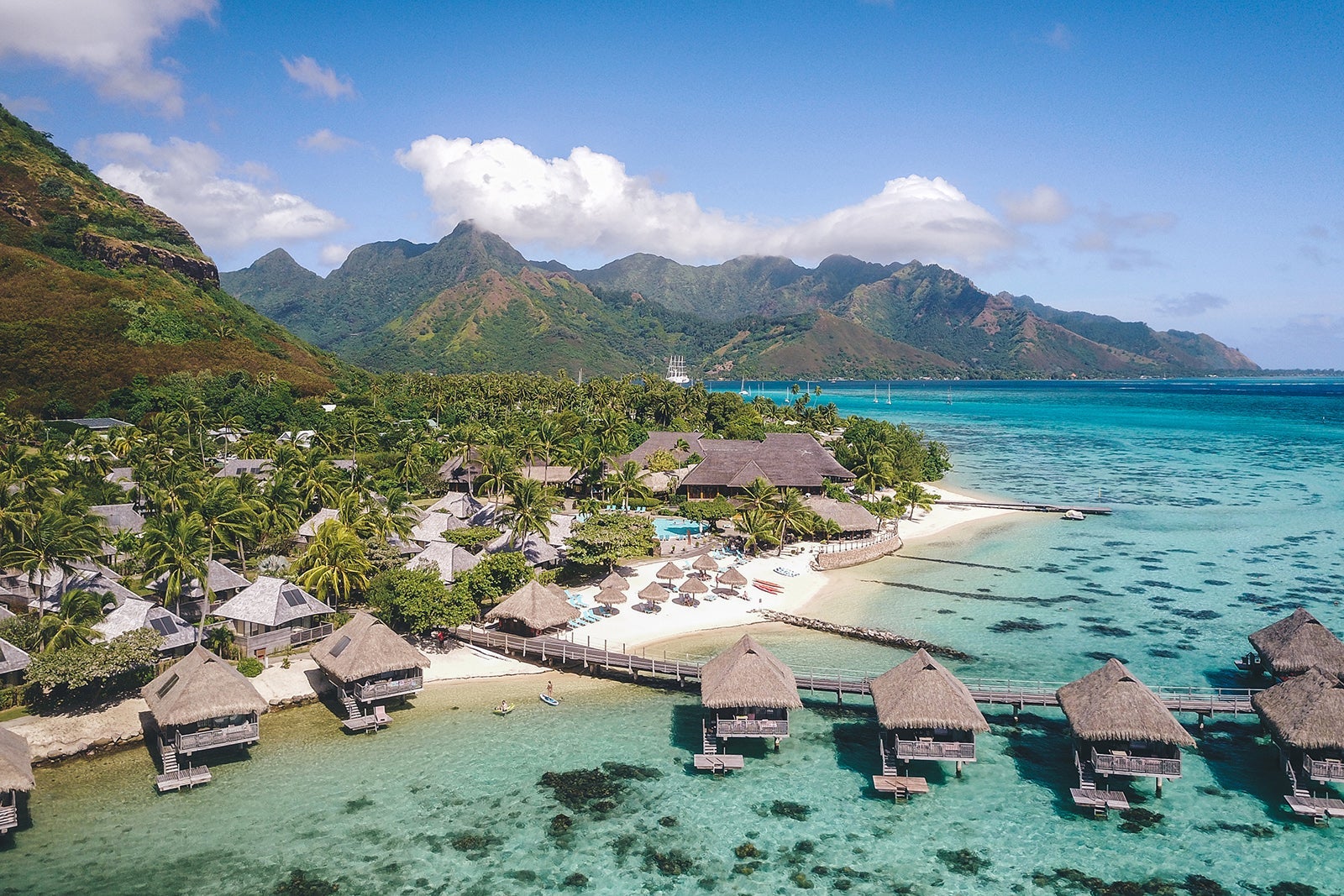 Hilton-Moorea-Lagoon-Resort-Spa-Exterior