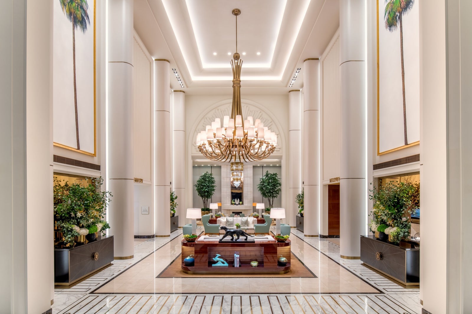 Best Waldorf Astoria Hotels_Waldorf Astoria Beverly Hills_FB