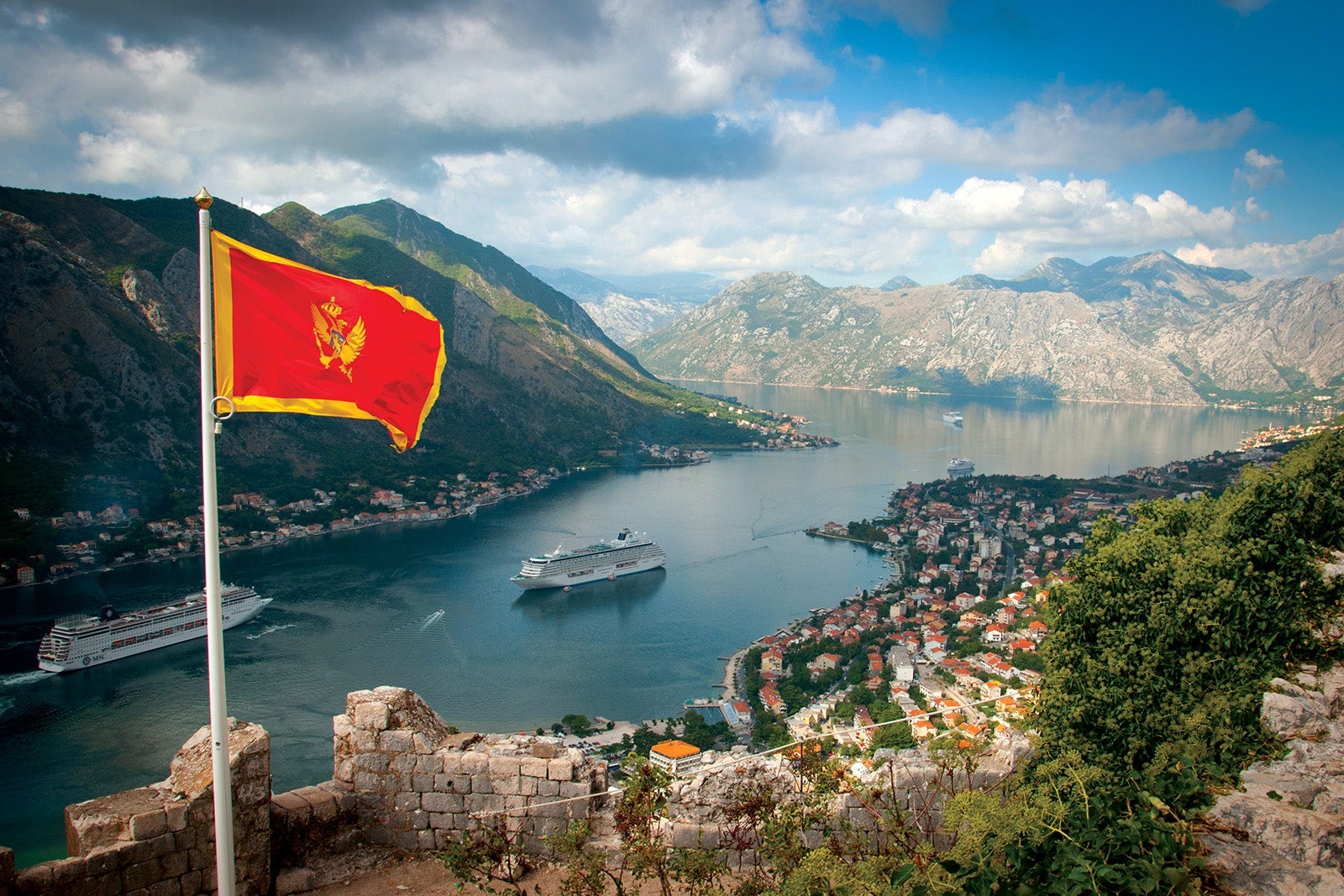 Crystal Cruises_Exterior_Kotor