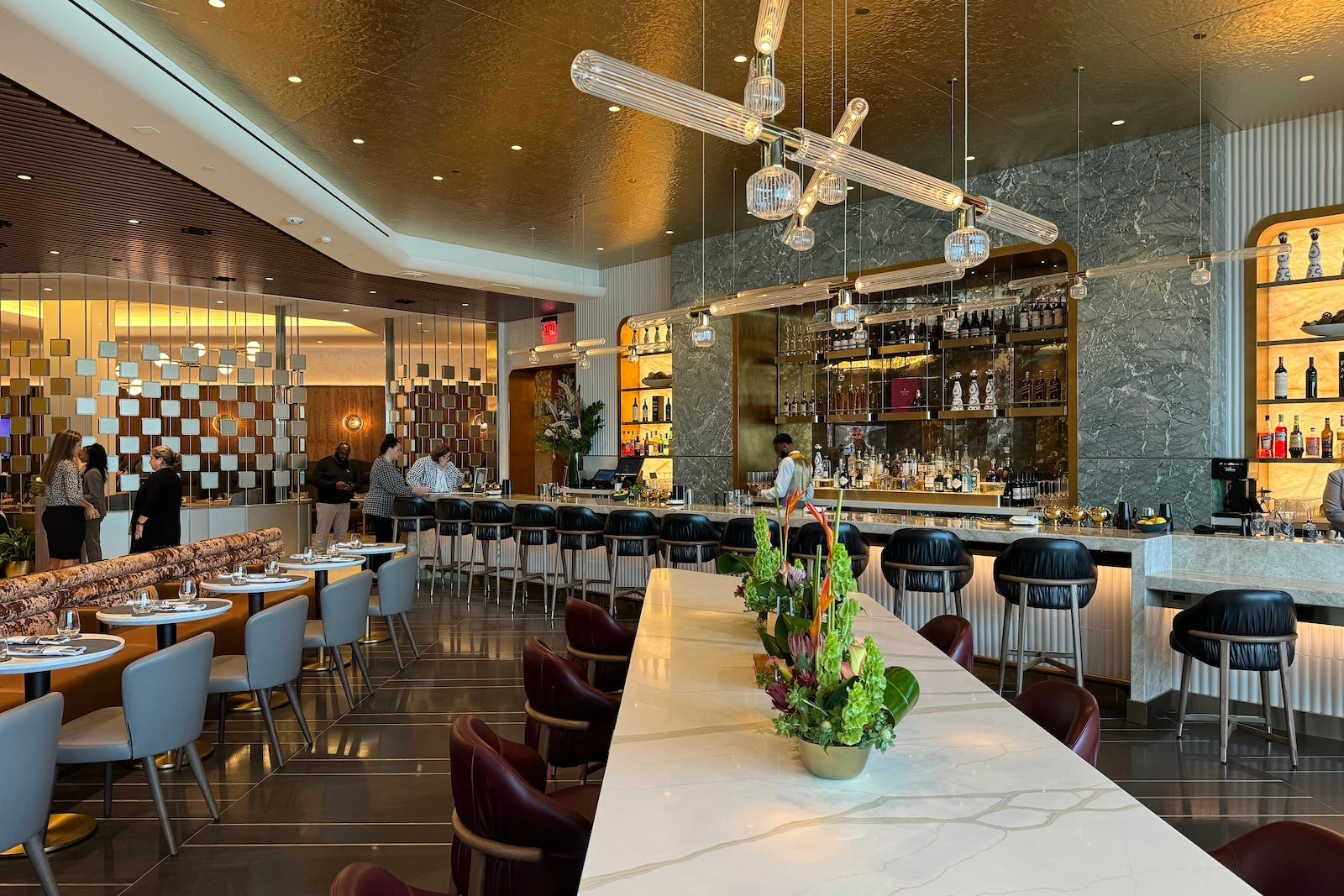 delta one LAX bar area wide