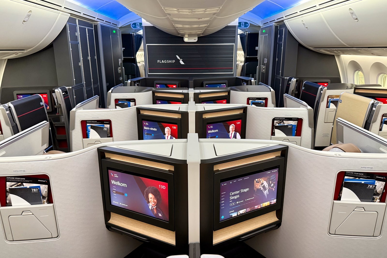 American Airlines Boeing 787-9P Flagship Suites Preferred Tour