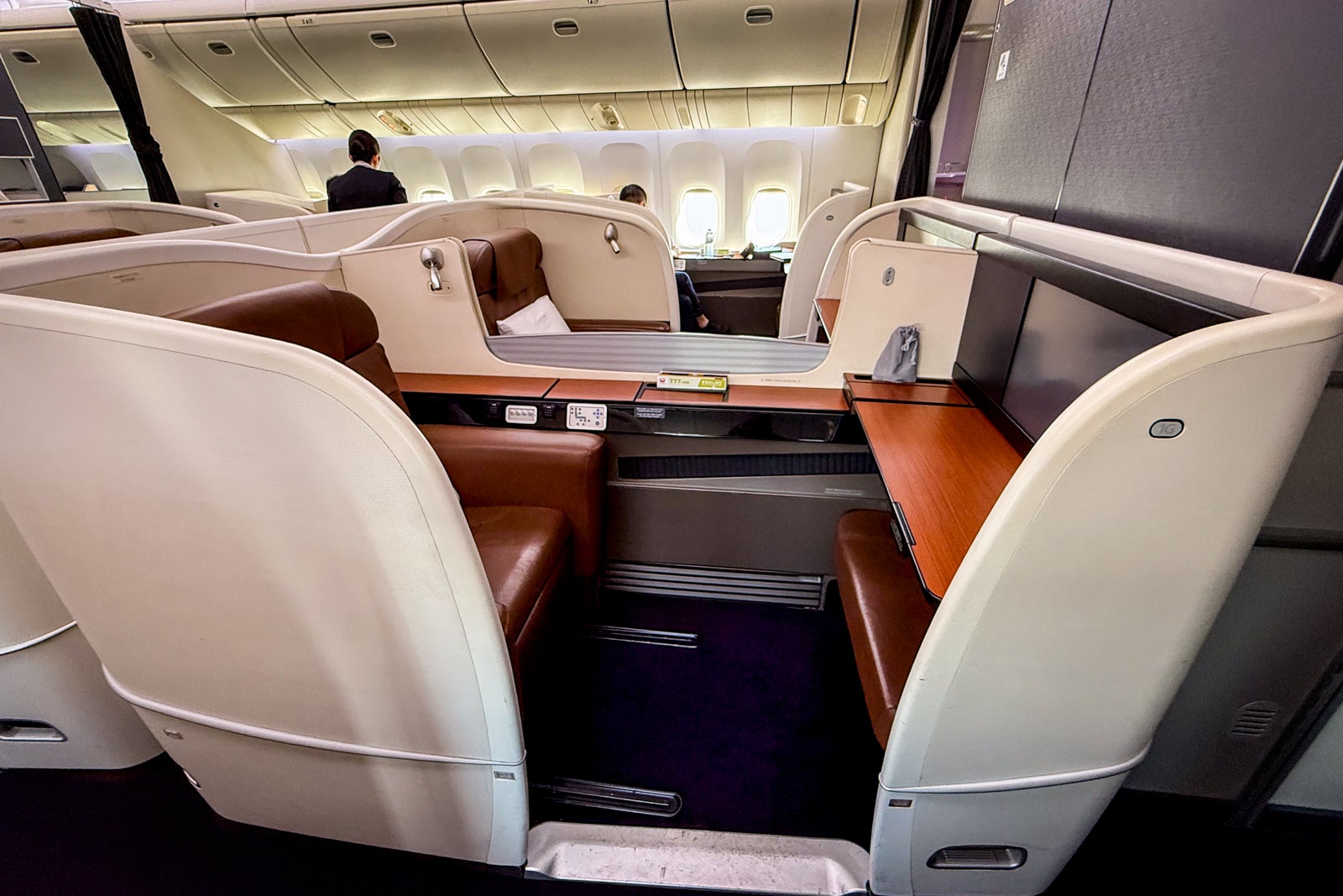 Japan Airlines First Class 777-300 ORD-NRT