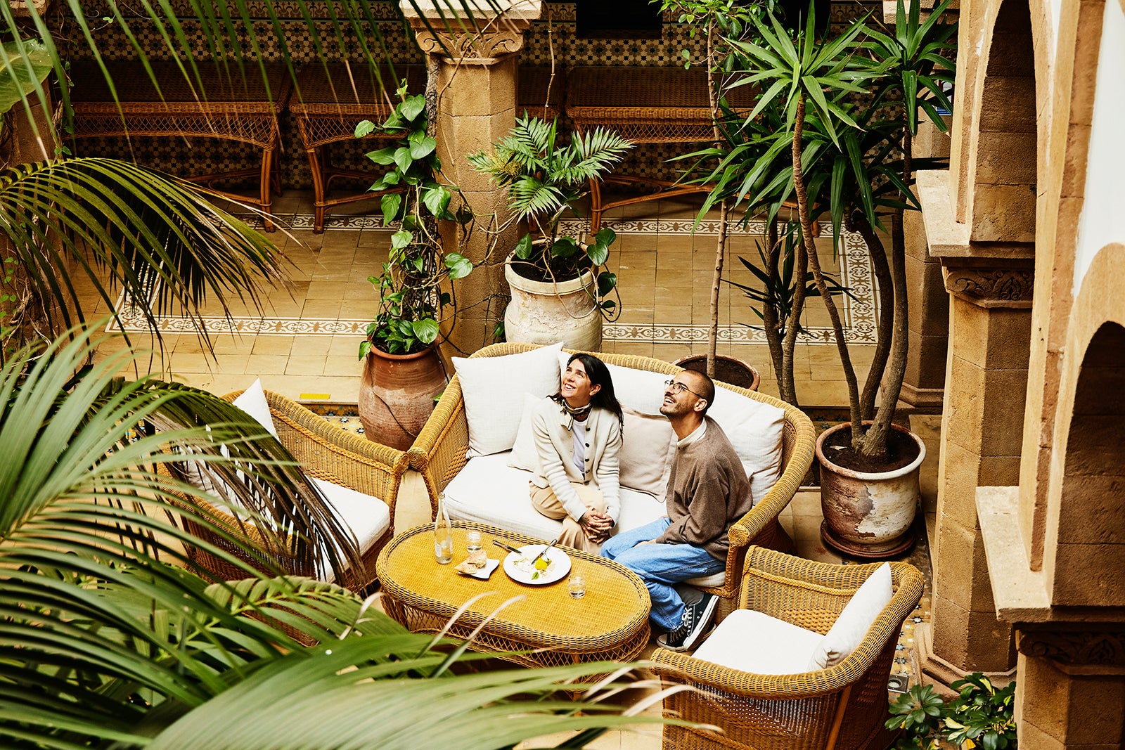 Travel Couple_Thomas Barwick