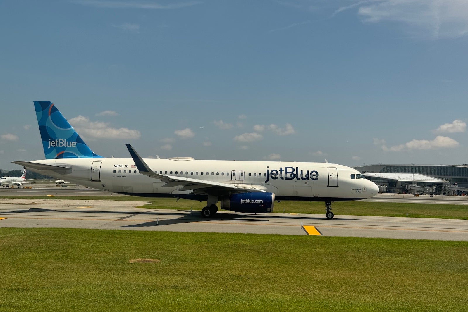 JetBlue wins Spirit's LaGuardia slots, eyes historic Marine Air Terminal
